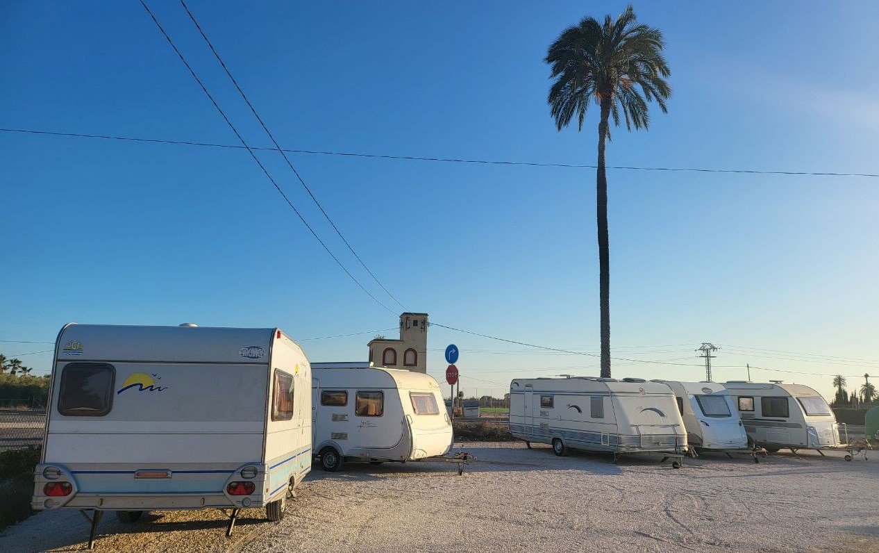 Imagen de nuestras caravanas en Caravan Elx. Elche Alicante - Sobre Nosotros